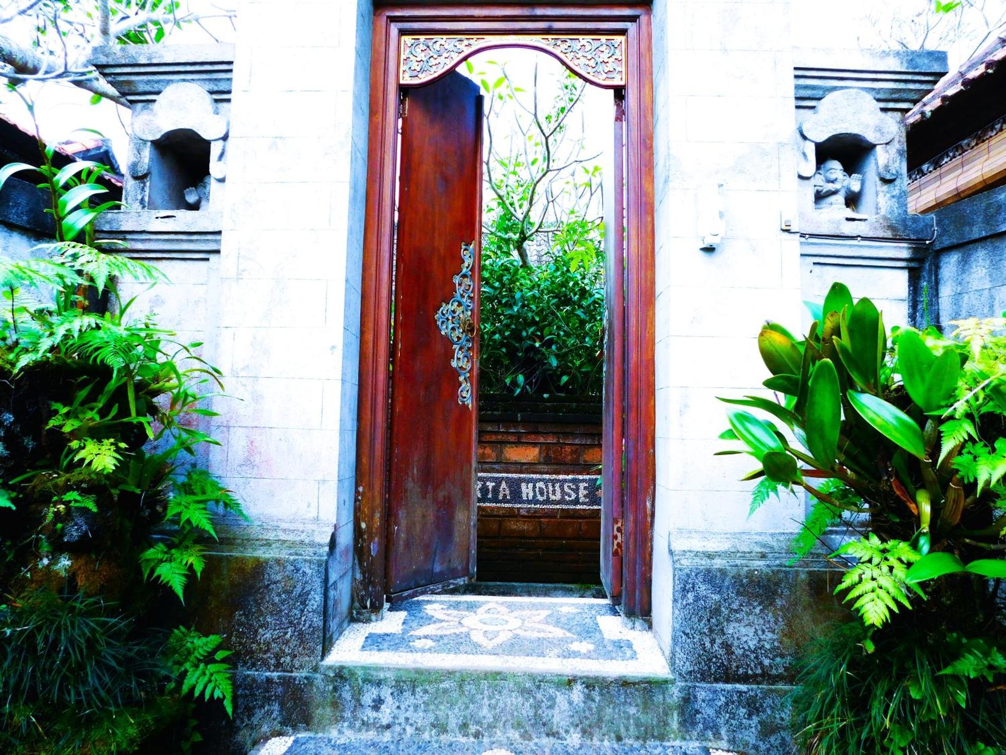 Merta House Jasan Village 뜨갈랄랑 외부 사진